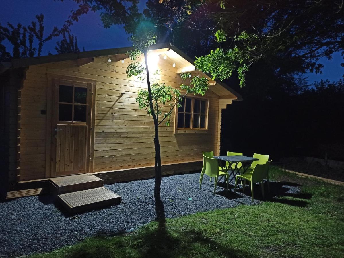 Gite Les Chalets Du Fliers Verton Meubles De Tourisme Classes 2 Etoiles Berck Eksteriør billede
