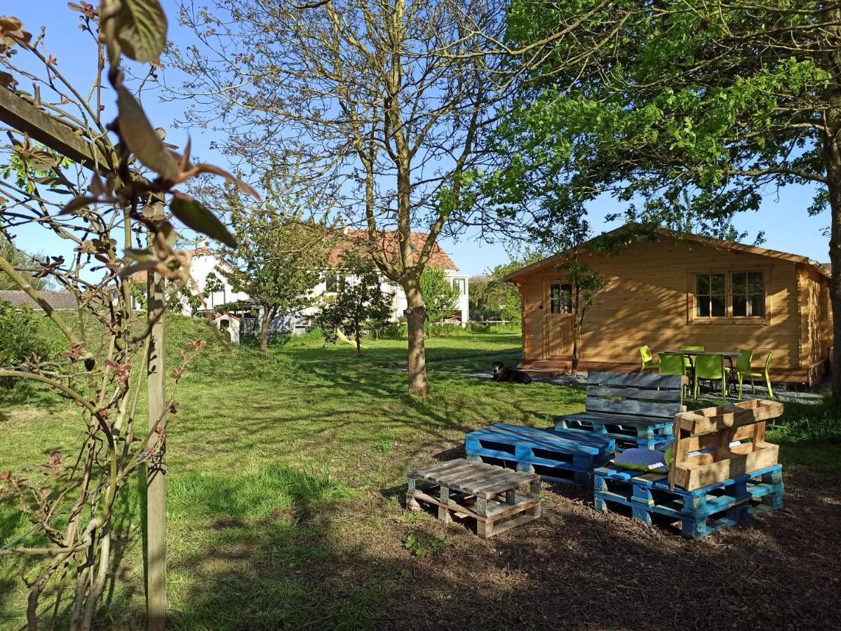 Gite Les Chalets Du Fliers Verton Meubles De Tourisme Classes 2 Etoiles Berck Eksteriør billede