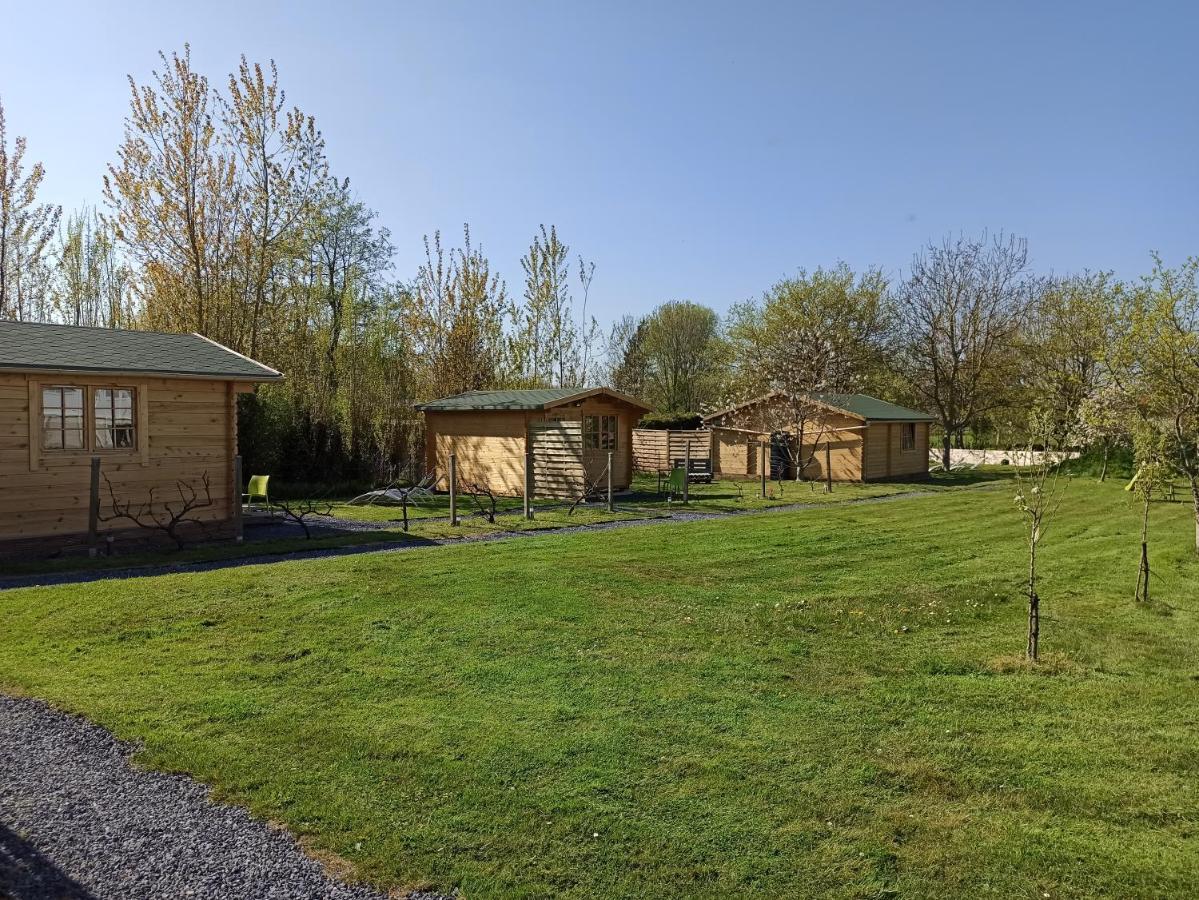 Gite Les Chalets Du Fliers Verton Meubles De Tourisme Classes 2 Etoiles Berck Eksteriør billede