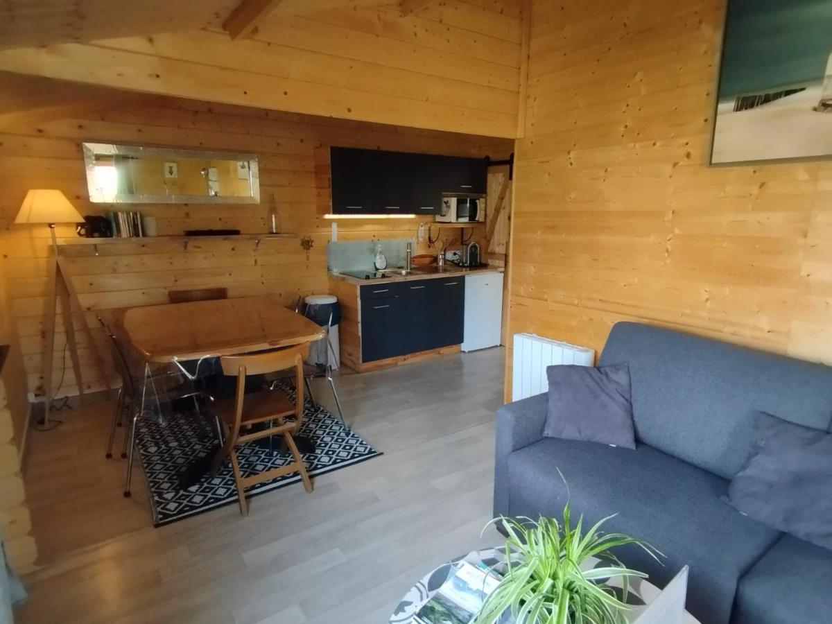 Gite Les Chalets Du Fliers Verton Meubles De Tourisme Classes 2 Etoiles Berck Eksteriør billede
