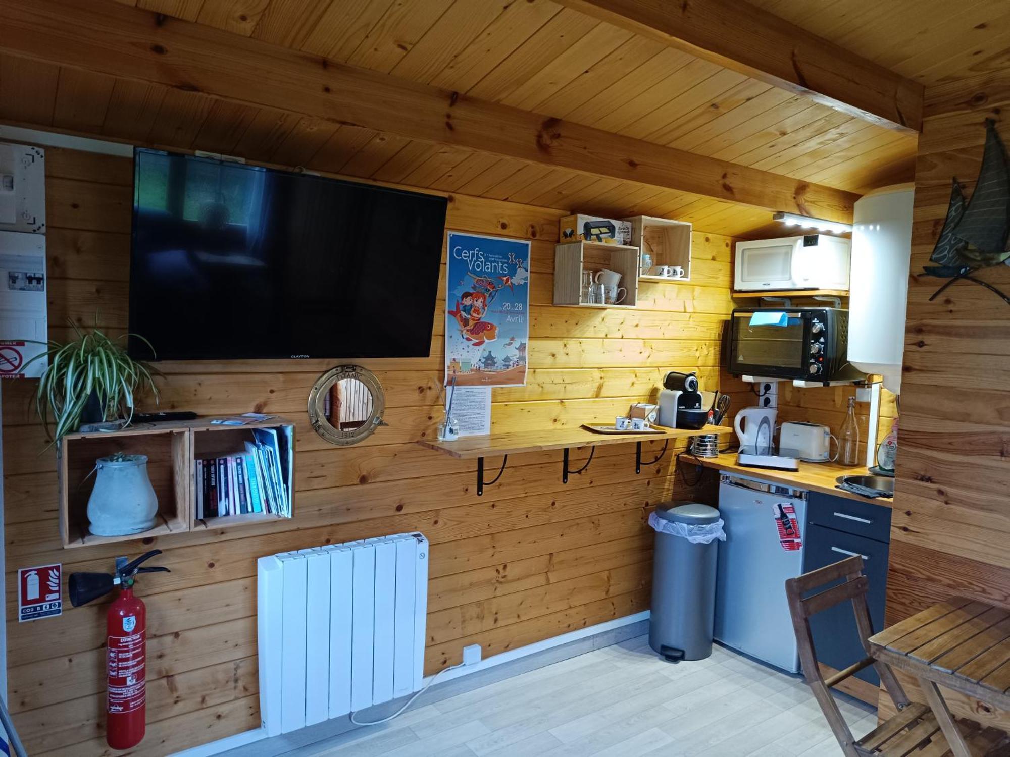 Gite Les Chalets Du Fliers Verton Meubles De Tourisme Classes 2 Etoiles Berck Værelse billede